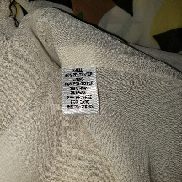 Twentyone Tank Top Size Small - Picture 7 of 8